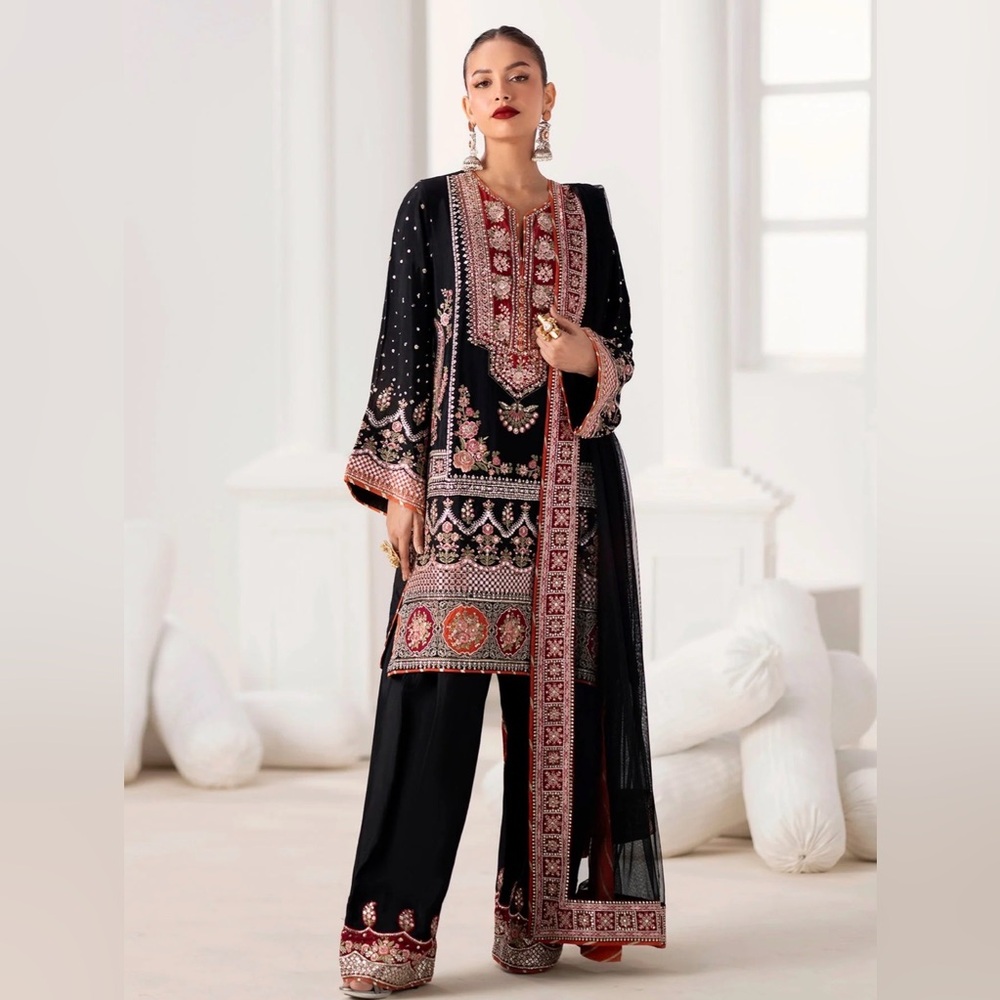 Pakistani clothes- 3 piece formal outfit